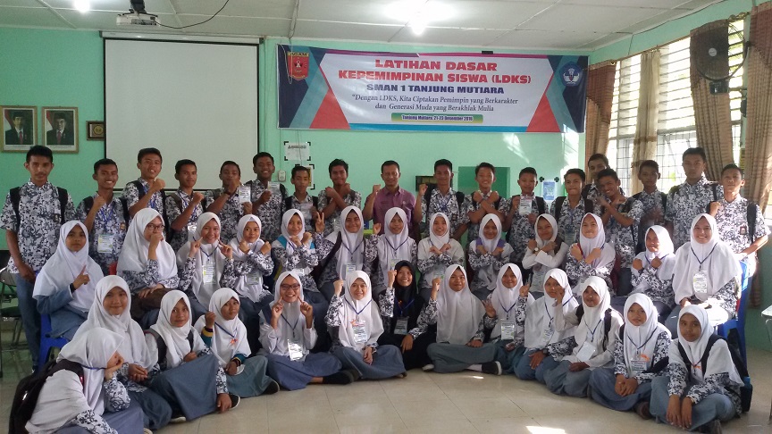 Latihan-Kepemimpinan.jpg